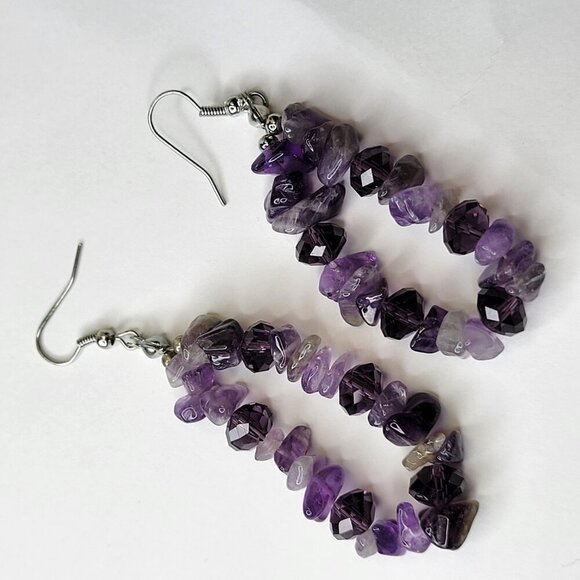 Amethyst hued Chip Light Earrings - Picture 5 of 6